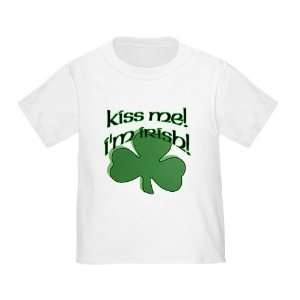  Kiss Me Im Irish   Toddler Shirt   Size 3T Baby