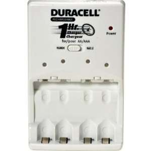  Duracell CEF80NC 1HR charger. 