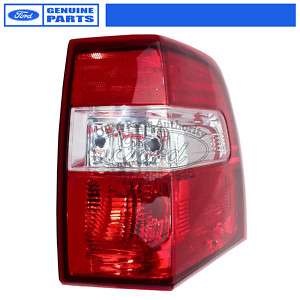 NEW 2007 2011 Ford Expedition OEM Tail Light Lamp RIGHT  