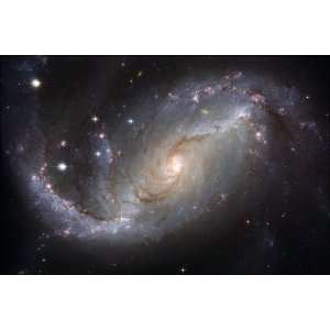  Spiral Galaxy NGC 1672, Hubble Space Telescope Image   24 
