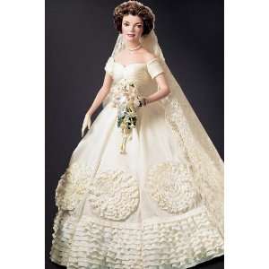  Franklin Mint, Jaqueline Kennedy Porcelain Heirloom Bride Doll 