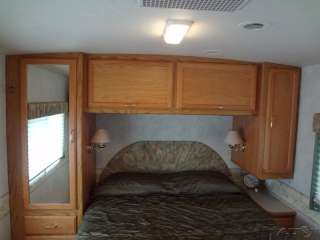 03 Winnebago Sightseer 33L Wood Floors Free Warranty & Delivery 03 