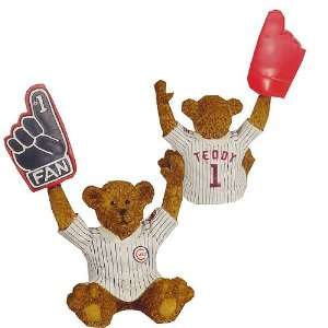 Chicago Cubs Bear Bobbin Hand 