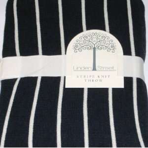  Blue & White Stripe Knit Throw Blanket Soft Warm & Cuddly 
