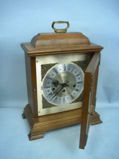 Hamilton Wheatland Walnut Keywound Mantle Clock 1981  