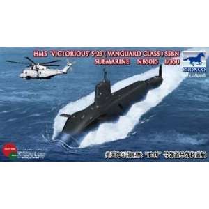   350 HMS Victorious S29 Vanguard Class SSBN Submarine Toys & Games