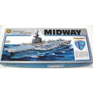  ARII   1/800 Carrier Midway (Plastic Models) Toys & Games