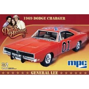  Dukes of Hazzard General Lee 1969 Dodge Charger 1 25 AMT 