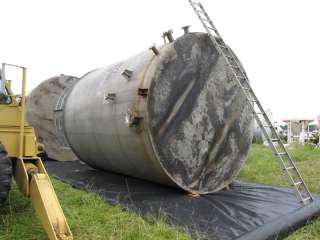 12,000 GALLON USED 304 STAINLESS STEEL TANK  
