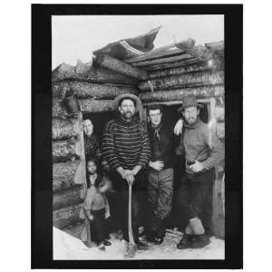  Men, with axe, Pioneers, log cabin 1903,woman,children 