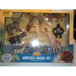    Moveable Wild Animal Movable Figure Set/Set of 10 Toys & Games