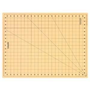  12 19817097 18 Inch by 24 Inch Cutting Mat Arts, Crafts & Sewing