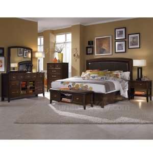   300 Bedroom Set (King) by Pulaski Furniture