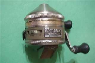 Zebco 33,Classic ball bearing USA Nice spin cast reel US of A  