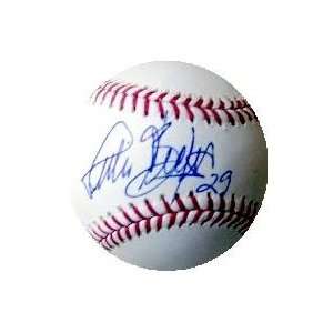  Julio Becquer autographed Baseball