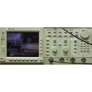  Tektronix TDS784A digital oscilloscope 1GHz w/ options 05 