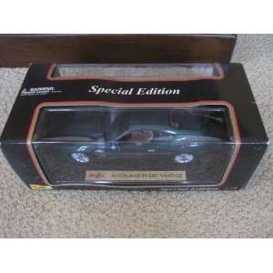  Maisto ~ Aston Martin DB7 Vantage Toys & Games