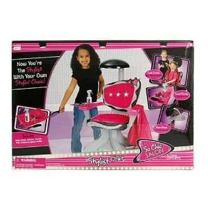    Dream Dazzlers So Chic Salon Chair with Smock Toys & Games