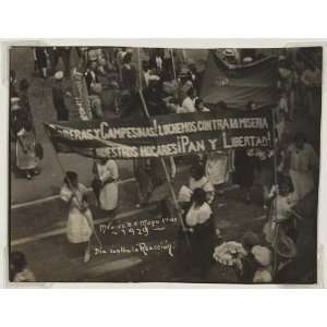   Dia contra reacción,Obreras,Campesinas,Luchemos,1929