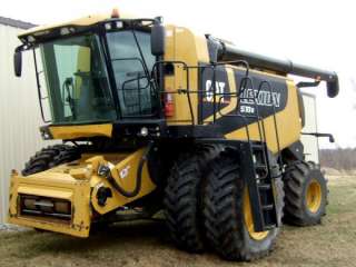 2006 Caterpillar Lexion 570R with 2 heads  