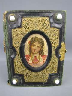 Small Antique Victorian Decorative Green Photo Album  