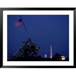  U.S. Marine Corps War Memorial, Arlington, Virginia, USA 