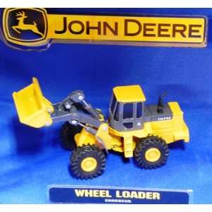  JOHN DEERE WHEEL LOADER Toys & Games