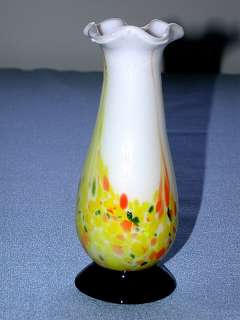 This auction is for a Beautiful Vintage Murano Italy Blown Art Glass 
