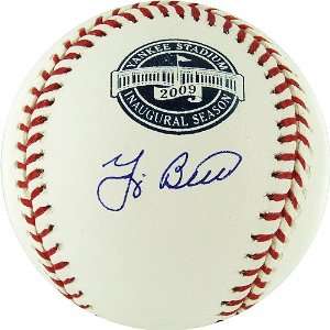 Signed Yogi Berra Ball   NYY 100th Anniversary   Autographed Baseballs 