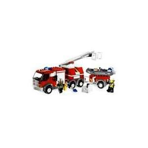  LEGO Fire Truck 214 Pieces Toys & Games