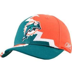    Reebok Miami Dolphins Aqua Youth Divide Hat