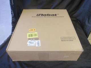 iRobot Roomba 760 Vacuuming Cleaning Robot White Silver  
