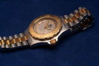   3000 Professional 200m SS/Gold/Good.Cond. Ladies Diver Watch  