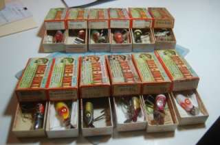 COLLECTION of store Dealers DOZEN BOX, HEDDON SPOOKS, 19 lures in 