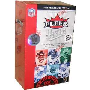 2006 Fleer Ultra Football Blaster Box  8 packs  Sports 
