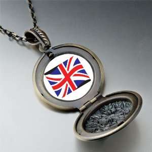 United Kingdom Flag Pendant Necklace Pugster Jewelry