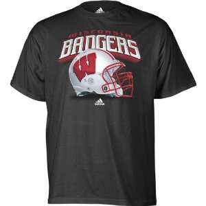  Wisconsin Badgers Big Helmet T Shirt