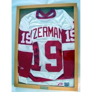  Steve Yzerman Autographed Signed Detroit Red Wings Jersey 