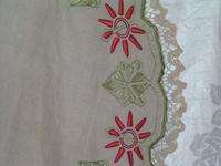 Unbleached Homespun Linen Arts & Crafts A&C Embroidered Floral Round 