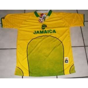  JAMAICA YELLOW AND GREEN SOCCER JERSEY SIZE LARGE 