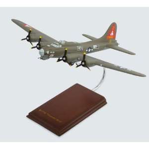    B 17G Flying Fortress Thunderbird Airplane Model Toys & Games