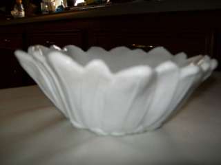 White MILK GLASS Flower design bowl dish PERFECT  