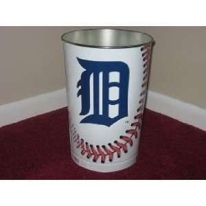  DETROIT TIGERS 15 Tall Tapered WASTEBASKET / GARBAGE CAN 