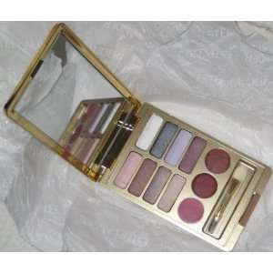   Lauder Signature Eyeshadow and Pure Color Lipstick Palette Beauty