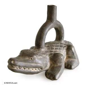 Ceramic vessel, Moche Alligator