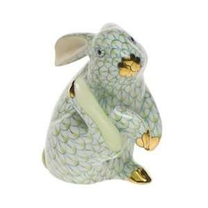 Herend Bunny Scratching Key Lime Fishnet