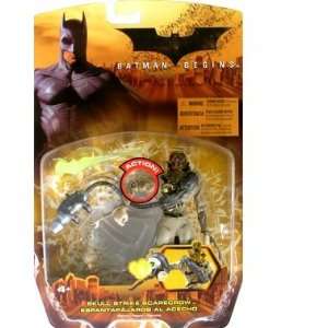  Batman Begins  Skull Strike Scarecrow Action Figure Toys 
