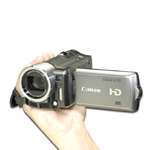 Canon VIXIA HF100 High Definition Camcorder   Includes 2 cards for 
