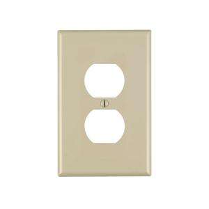   Gang Ivory Midway Outlet Wall Plate R51 00PJ8 00I 