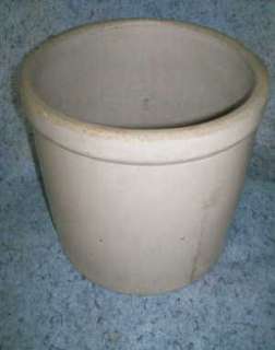 Marked Medalta Stoneware Ltd., Medicine Hat, Alberta # 3 crock pot.